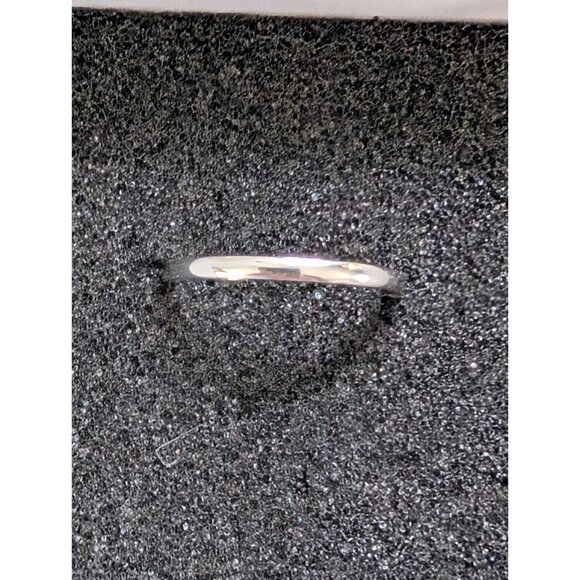 Tocara Stainless Steel Wedding Band Ring Size 9 - Picture 1 of 8